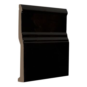6" x 6" ceramic base molding in Black with a gloss finish.