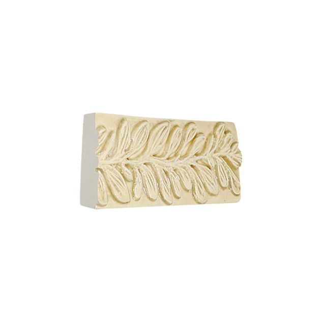 Tiepolo 7-1/4" Ceasar Crown relief ceramic molding in Vellum with a gloss finish.